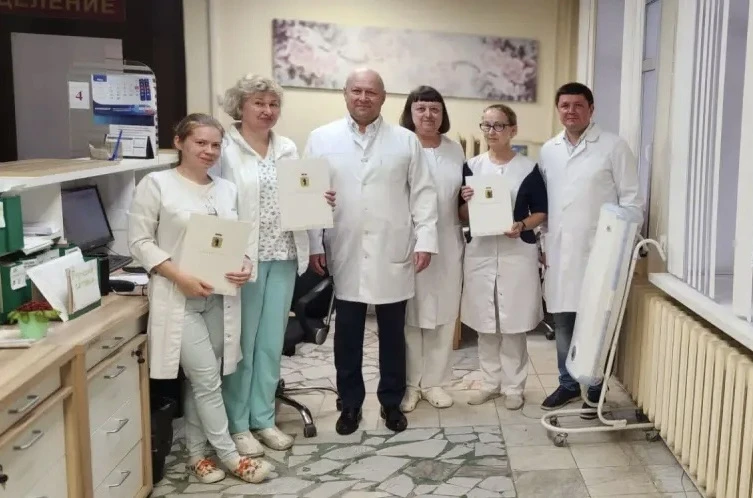 Благодарность за самоотдачу: в Госпитале Ветеранов войн поздравили медиков 🎉 Благодарность за самоотдачу: в Госпитале Ветеранов войн поздравили медиков 🎉